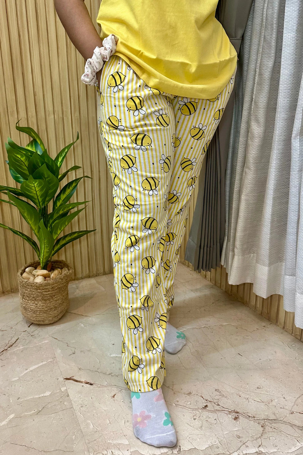 Bee Happy-Women's Printed Night Suit