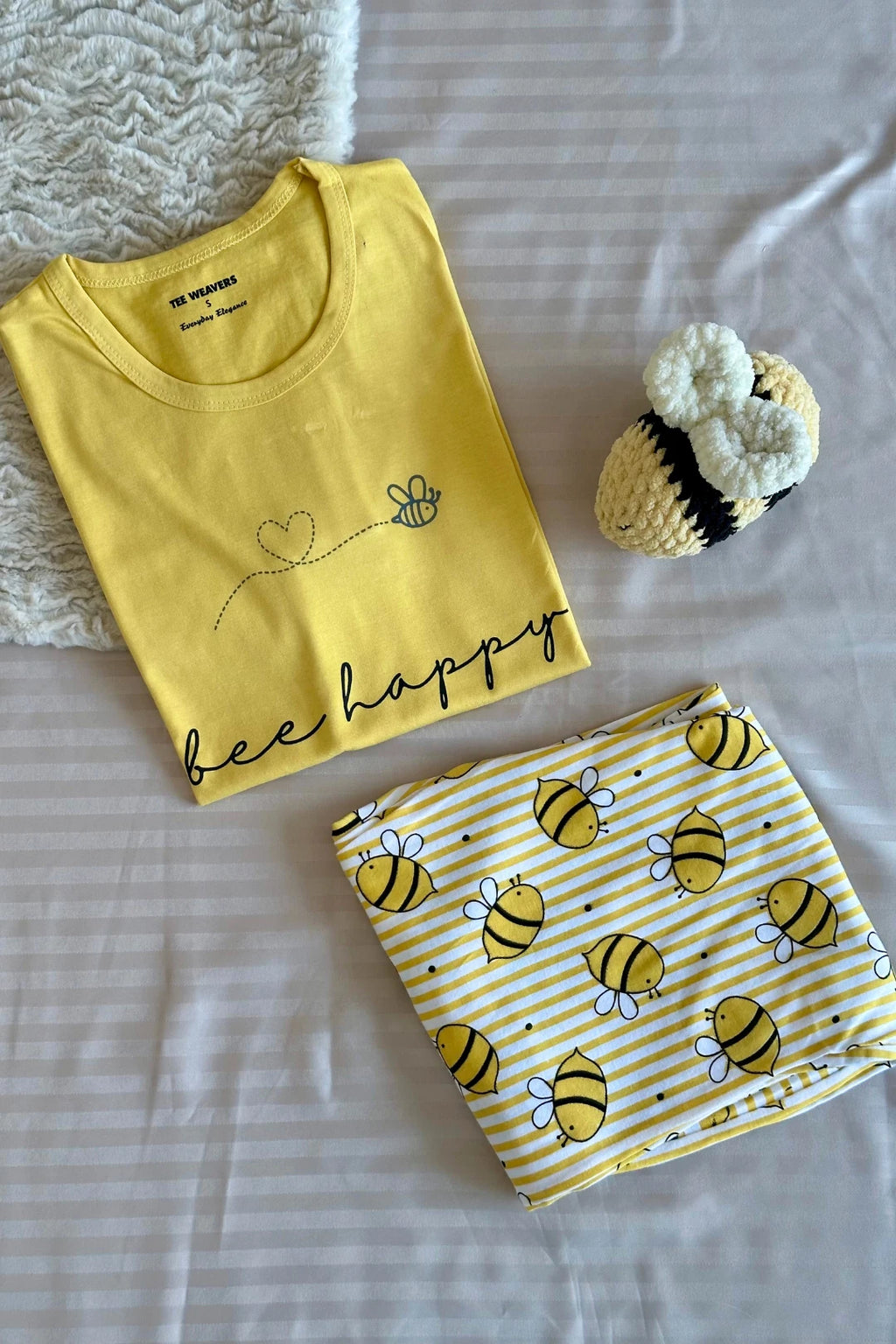 Bee Happy-Women's Printed Night Suit
