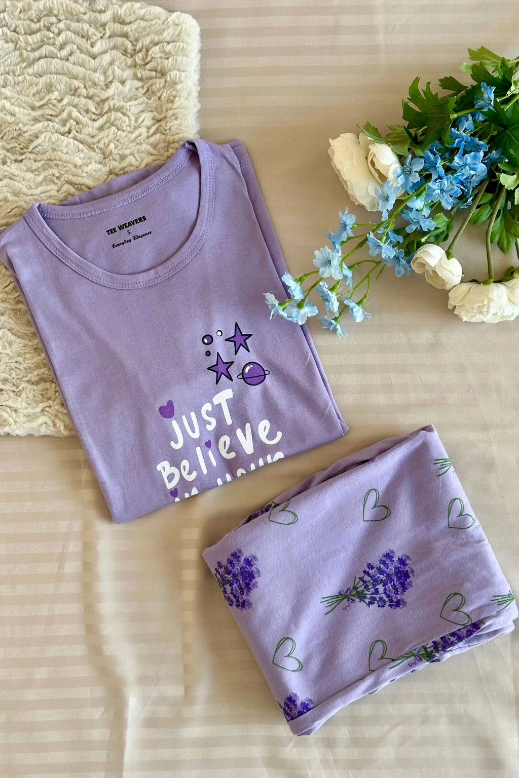 Dreamy Lavender-Women's Printed Night Suit