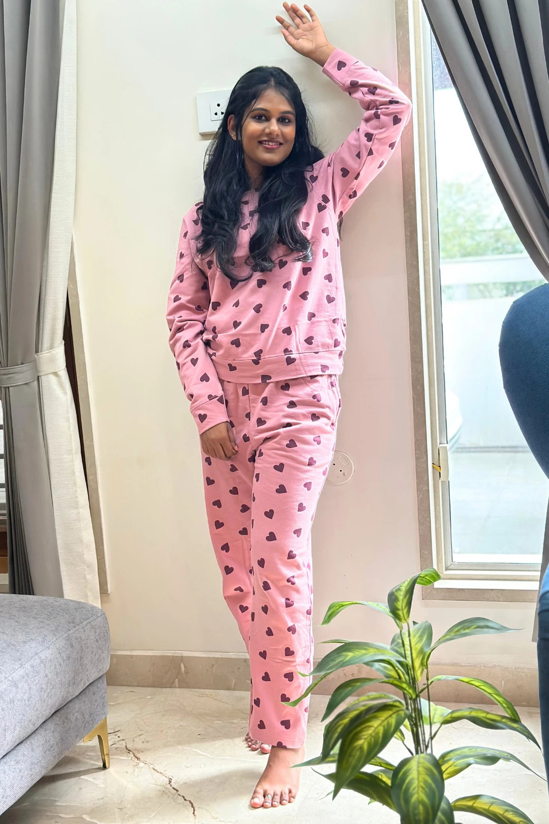 Plum Love Full Sleeve Sweatshirt Pant for Women